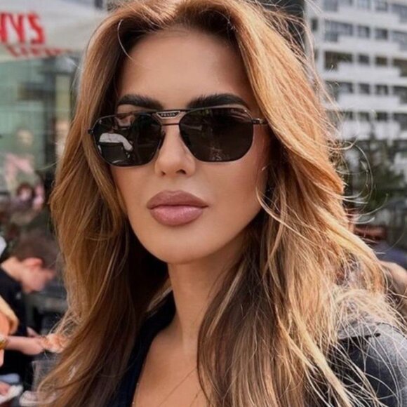 🕶️ New Prada PR58YS 1AB5S0 Sunglasses - Black Frame, Dark Grey Lenses - Picture 4 of 11